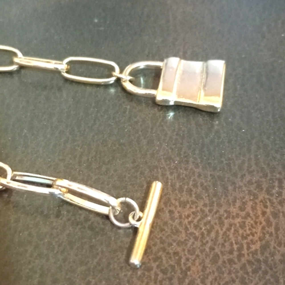 Lock Necklace 🔒 - Picture 4 of 5